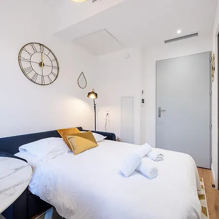 Charming Center 104 Apartman Nizza